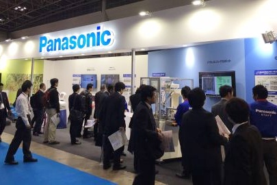 파나소닉, ‘2015 국제 로봇 박람회’서 토마토 수확 로봇 전시