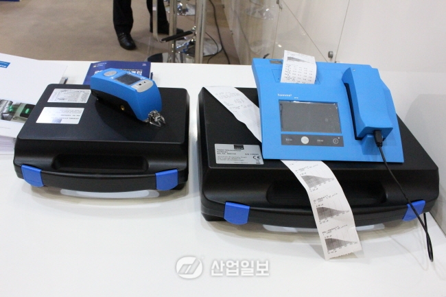 [KOMAF 2015] 예놉틱코리아㈜, 최첨단 기술로 국내 산업에 기여한다