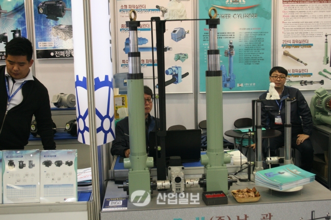 [KOMAF 2015] 남광, 35년의 노하우 담은 파워실린더 공개