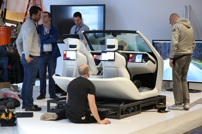 [ISSUEⅡ] CES 2016, ‘자동차가 달궜다’