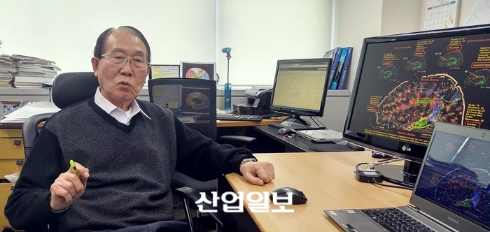 [김현지 기자의 아웃사이더] “묻지마 연구해야 한국 경제 산다”③