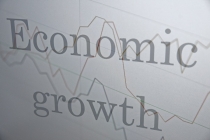 최근 광공업생산 소폭 증가세 ‘화학제품·석유정제 덕’