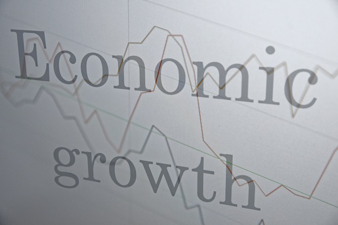 최근 광공업생산 소폭 증가세 ‘화학제품·석유정제 덕’