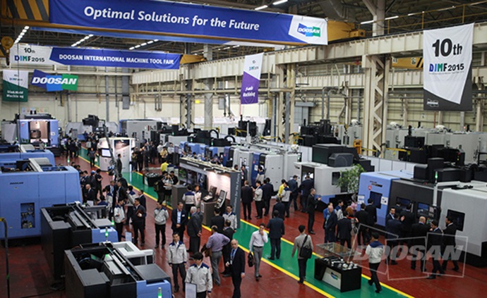 MBK품에 안긴 두산인프라코어, 이번에는 '두산밥캣'이다