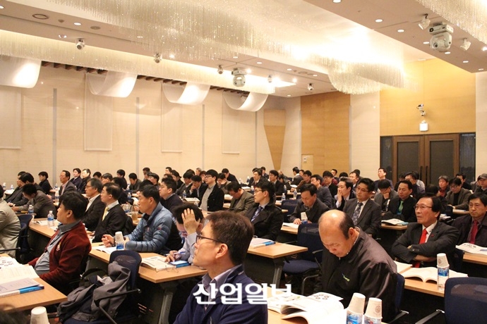 중소제조기업의 스마트공장 적용 해법, 뿌리산업에서 찾는다