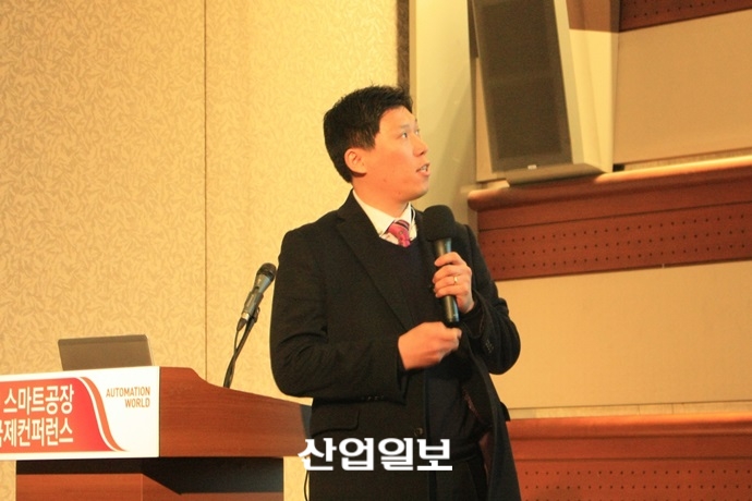 협업로봇, 인간과 로봇이 한 공간에서 일하는 모습 그려내다