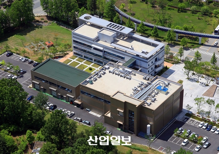 [사례로 알아보는 자연 모사 기술] ② ‘자연모사 나노기술’이란?