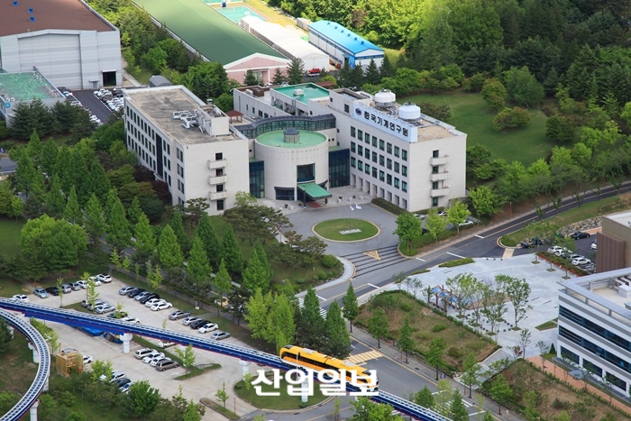 [사례로 알아보는 자연 모사 기술] ② ‘자연모사 나노기술’이란?