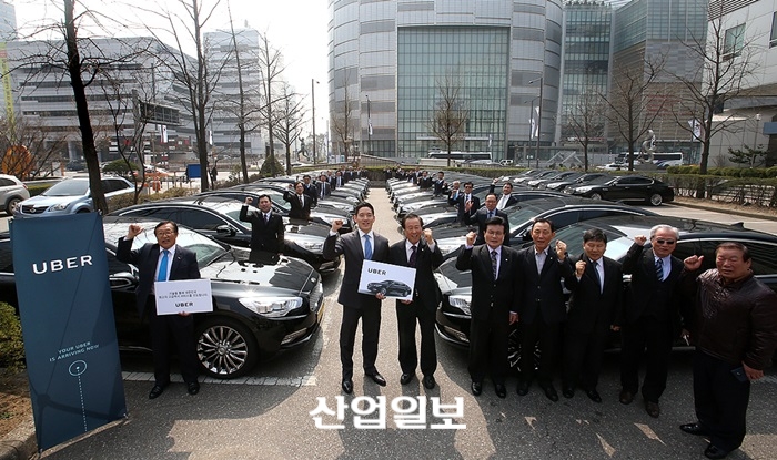 우버, 고급택시 확산 위해 서울시와 협력 추진