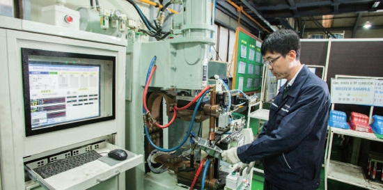 [제조업 혁신, 스마트공장] ⑤ 쌍방향 제어 통한 생산 현황 통합 관리