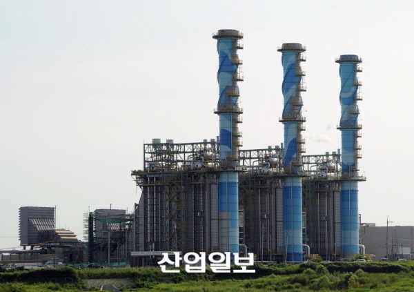 두산건설, GE에 HRSG 3천억 원에 매각