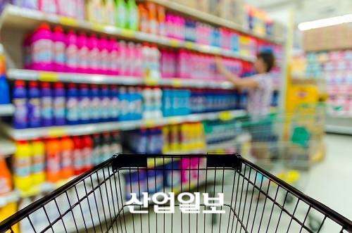 유통산업, 소매업 중심으로 매출 회복세