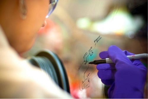 나노시스, 히타치 디스플레이에 퀀텀닷 기술 적용