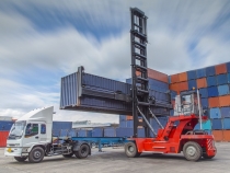 6월 수출 물량 전년比 3.9%↑…수출금액은 6.4%↓