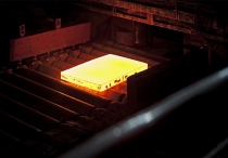 보호무역 장벽에 철강업계 사면초가