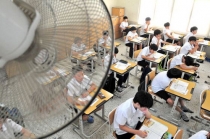 산업용보다 비싼 요금제로 학교는 '찜통교실'