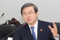 세계 진출 시장지향적 기술개발과 마케팅 필요