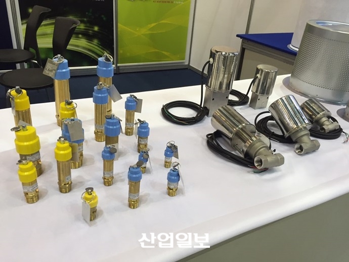 아이엔티코리아, 안전밸브, 필터 시스템 전시