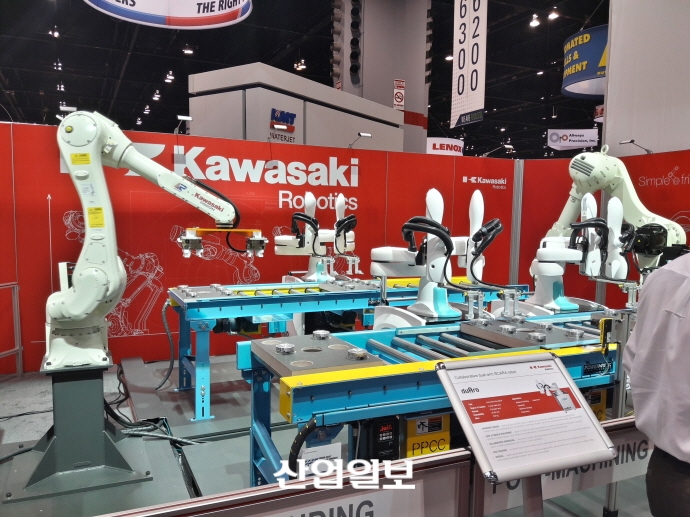 [IMTS 2016 포토] 로봇이 만든 아이스크림 먹고 가세요