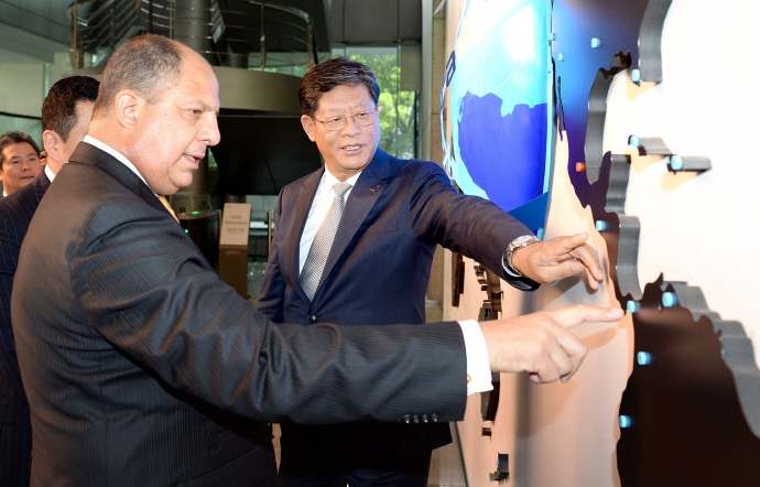 솔리스 대통령 방한, 코스타리카 통한 중미시장 진출 요청