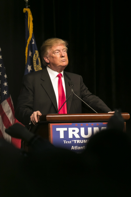 미국대선 트럼프 당선 우세, 한국 철강 등 산업 악재인가?