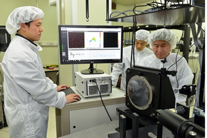 반사경으로 레이저 무기 타격 정확도를 높인다