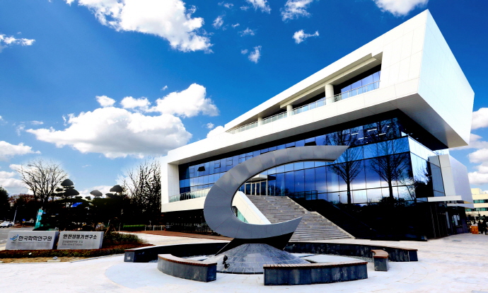 전체 화학산업 기업 가운데 중소기업 100곳 중 99곳