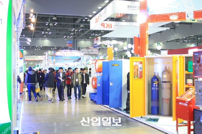 ‘KOPLAS', 국제 플라스틱, 고무 산업 최신 기자재 한 자리에