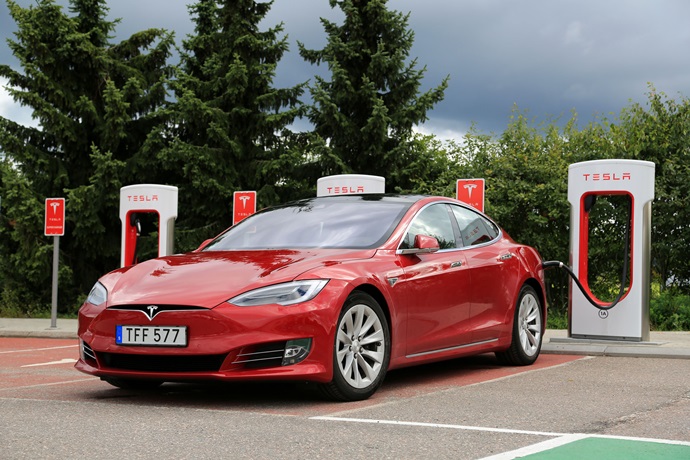 급변하는 중국 전기차 시장, 판매량은 전년대비 상승 기대