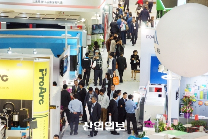 [기자수첩] 대만공작기계전시회와 국내 산업전시회 ‘온도 차’
