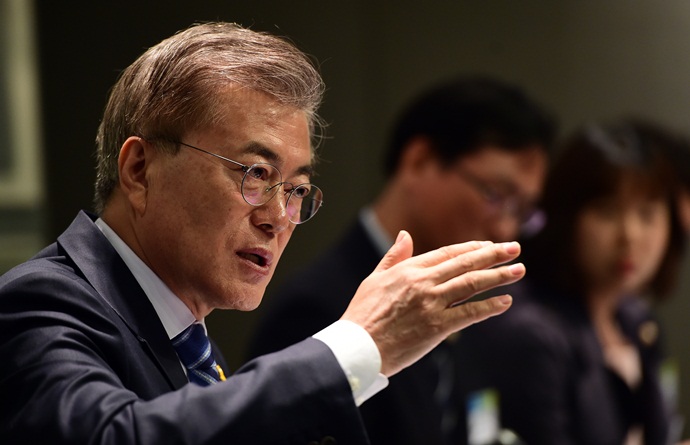 [동영상뉴스] 더불어민주당 문재인 후보 “주택 개념 바꿔서 부동산 문제 해결할 것”