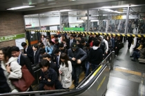 서울 지하철 2호선, 신호고장으로 운행 지연