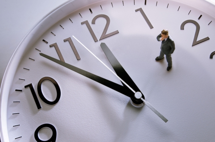 [Policy]‘주52시간’ 근로시간 단축, 노사간의 뚜렷한 온도차에 잠정 보류