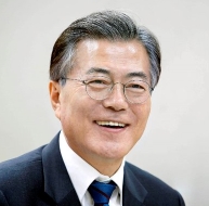 제19대 문재인 대통령 취임 행사, 선서 위주로 간소화