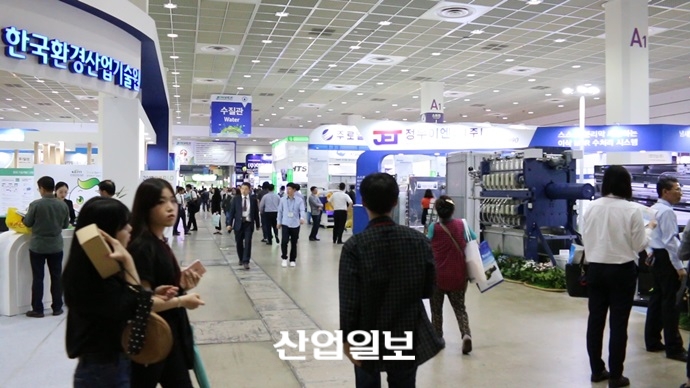 [동영상뉴스] 4차 산업혁명과 함께하는 환경산업, ENVEX 2017에서 제시