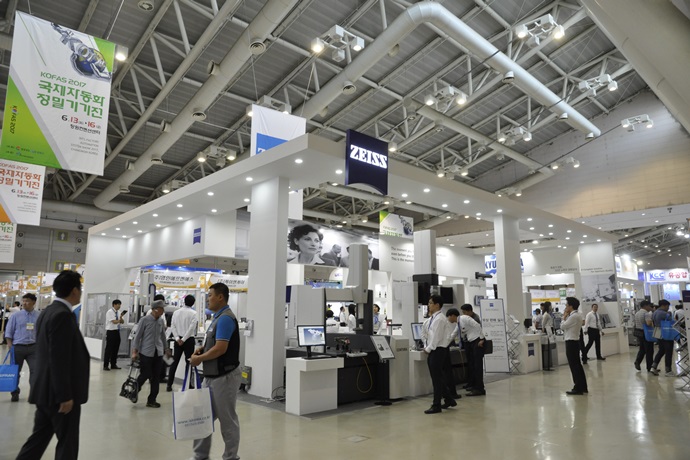 자동화 기술의 향연…‘2017 창원 국제자동화정밀기기전’ 개최