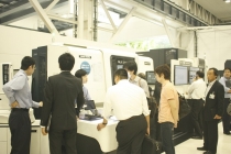 [포토뉴스] DMG MORI, 연이은 외부 손님들 발길에 '성공예감'