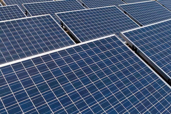 트럼프 국경장벽에 태양광 패널 설치 제안, 어떤 효과 있나?