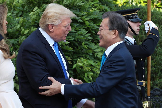 문재인과 트럼프가 얘기한 한미FTA, 국내 자동차 업계 ‘귀 쫑긋’