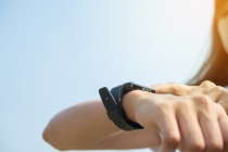 여성, 스마트워치 활용 각종 범죄 위기 상황 모면