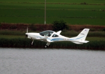 국토부 개발 명품 2인승 경량항공기, 하늘을 날다