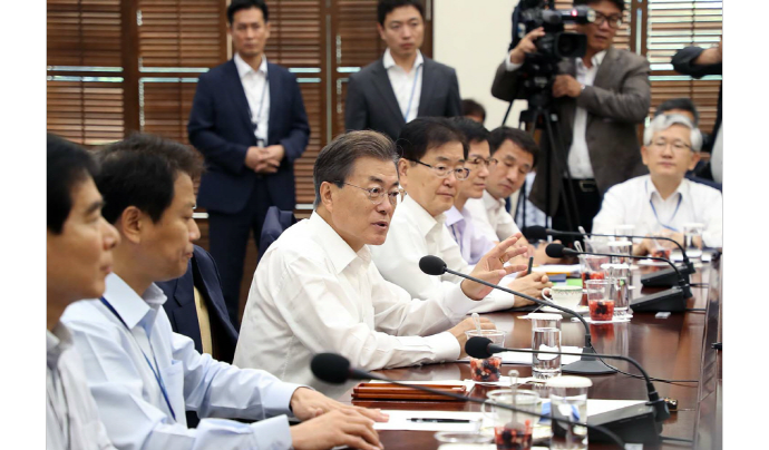 문 대통령 중대 재난재해 컨트롤타워는 청와대가 돼야