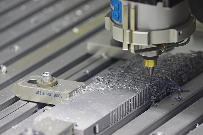 6월 기계산업 수출, 금속제품 제외한 모든 업종↑