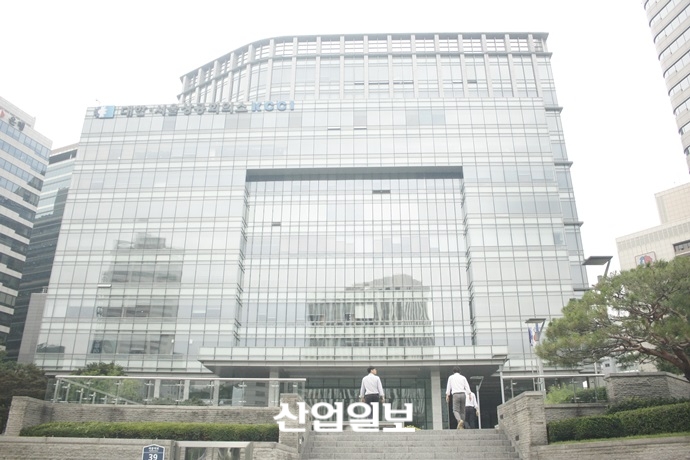 대한상의-산업부 “경제현안 산적해 당분간 숨가쁘게 달려야 할 것”