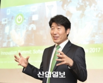 “혁신을 이루기전 디지털라이제이션이 선행돼야”