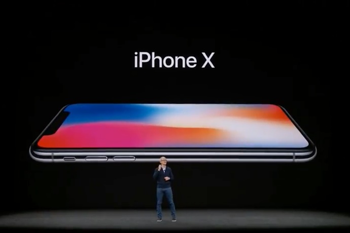 애플, 아이폰X 출시 앞두고 시총 50억 원 하락에 아이폰 8 성적부진까지 악재 겹쳐