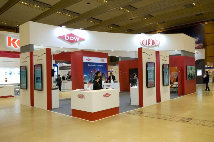 'IMID 2017 한국디스플레이 산업전시회' 참가한 다우와 듀폰, 최신 디스플레이 소재 기술 공개