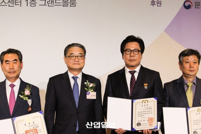 산업다아라 김영환 대표, 대통령 표창 영예