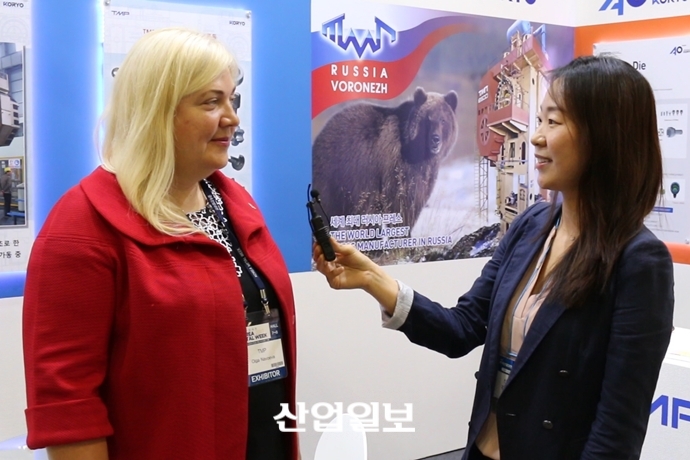 [2017 금속산업대전] ‘TMP-고려정밀공업’ 자동차 부품 프레스 기계로 '러시아-한국' 상생 도모한다