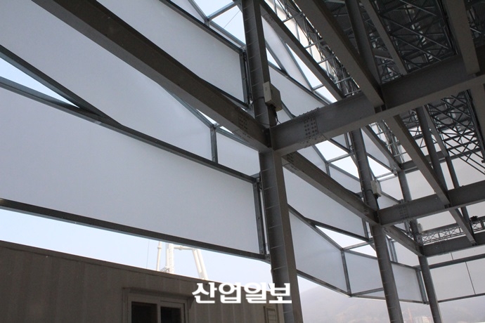 [D-78…지금 평창은 ①] 천장 없는 개·폐회식장에 ‘한파주의보’